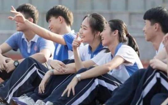 初中200多分可以上什么中專技校？